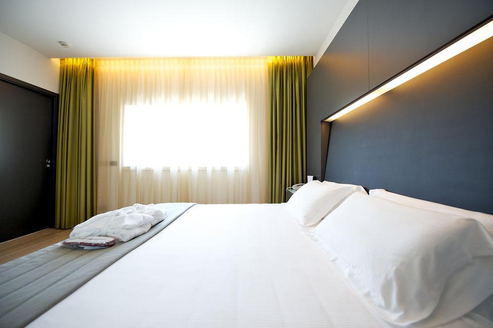 Mercure Nerocubo Rovereto Роверето Экстерьер фото