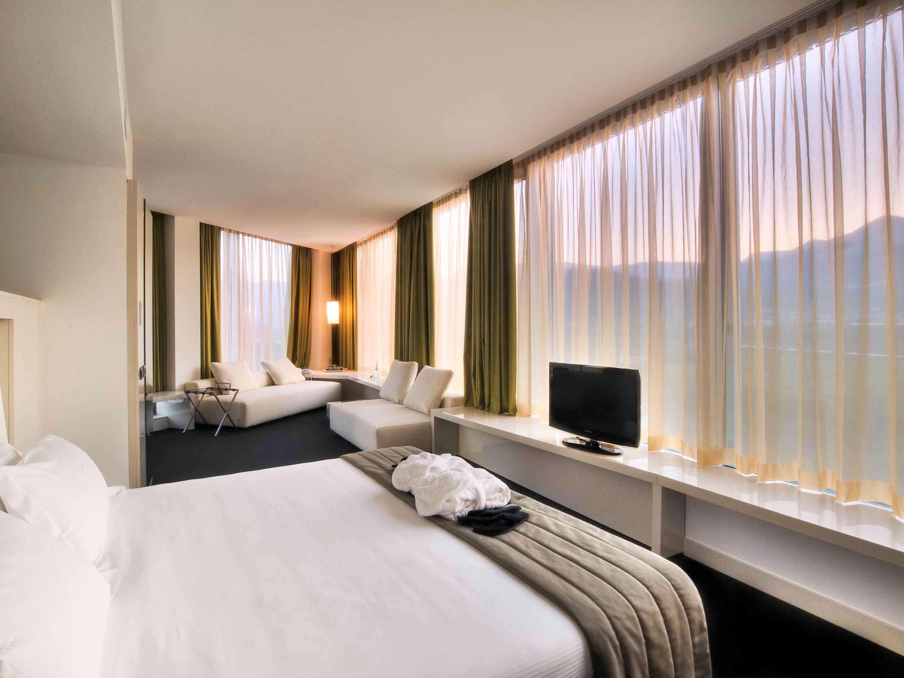 Mercure Nerocubo Rovereto Роверето Экстерьер фото